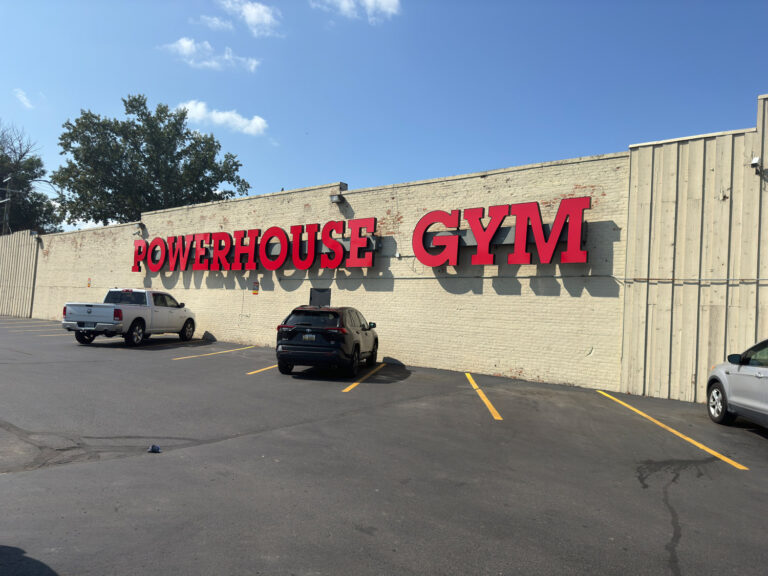 Sign for Powerhouse Gym.