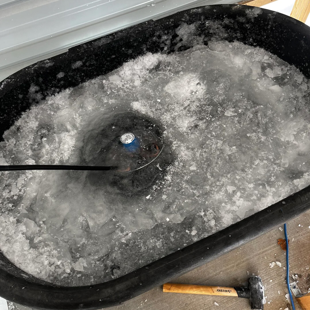 cold plunge ice bath