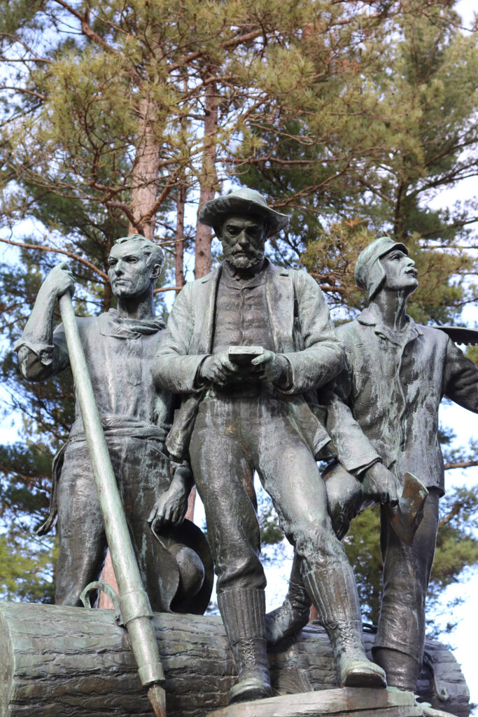 Lumberman's Monument