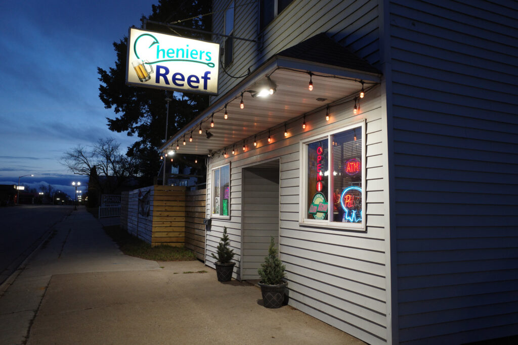 Outside of Chenier's Reef bar