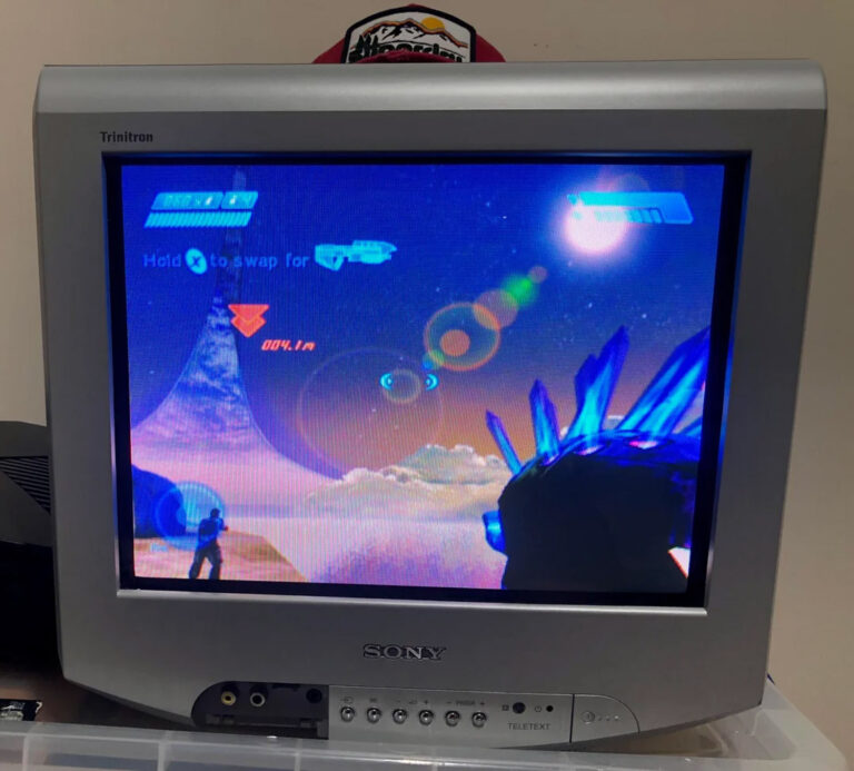 Halo on CRT TV