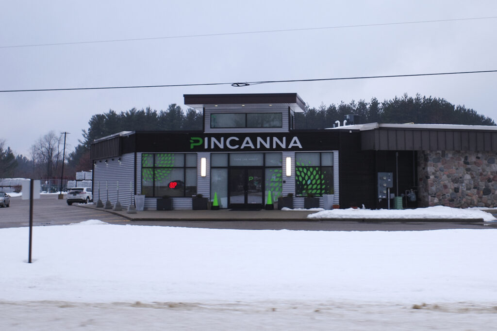 Pincanna Weed Store in snow