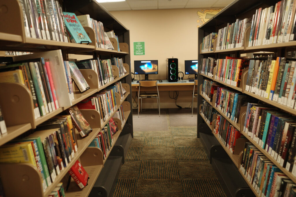 Computers in school library