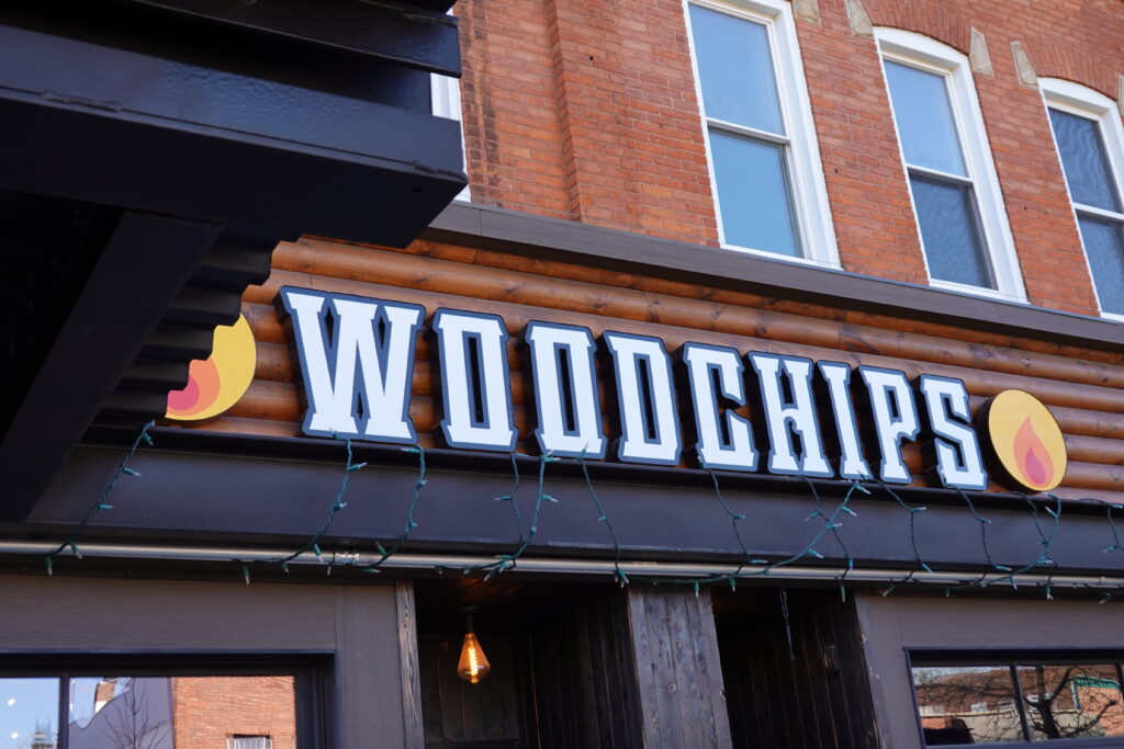 woodchips bbq sign