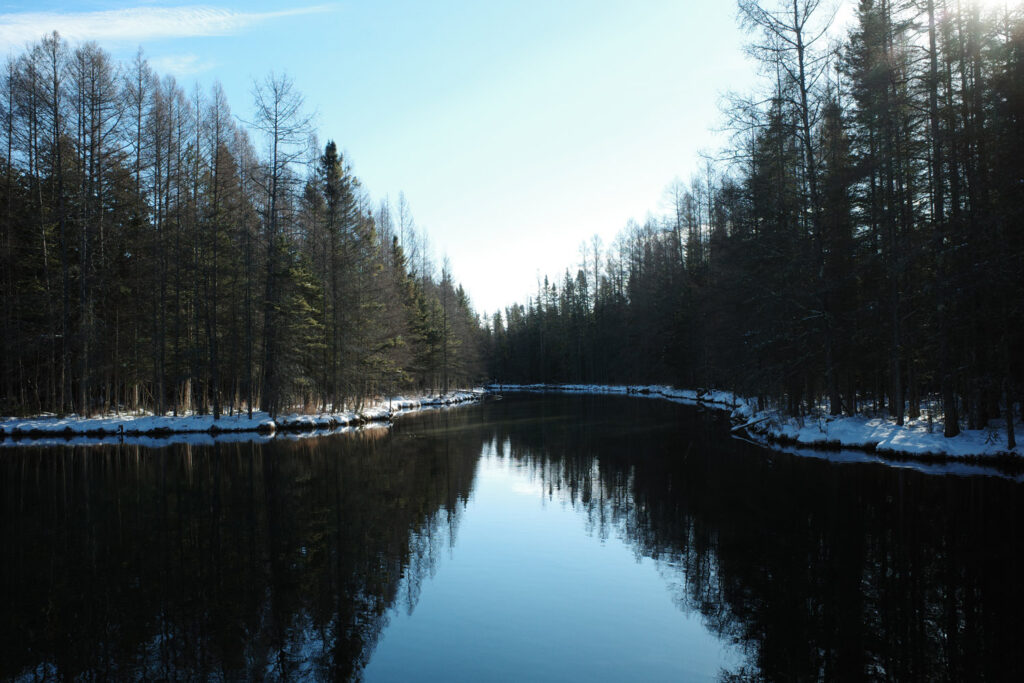 Kitch-iti-kipi in winter