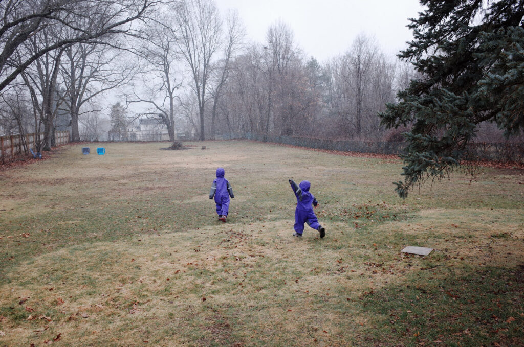 children running outside at belle isle nature center