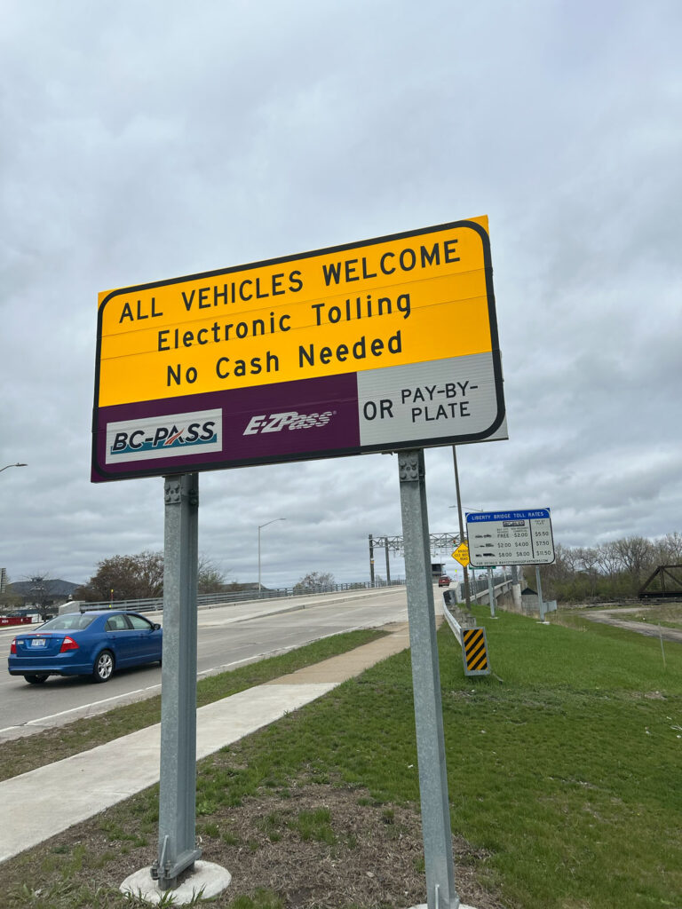 liberty bridge e-zpass sign