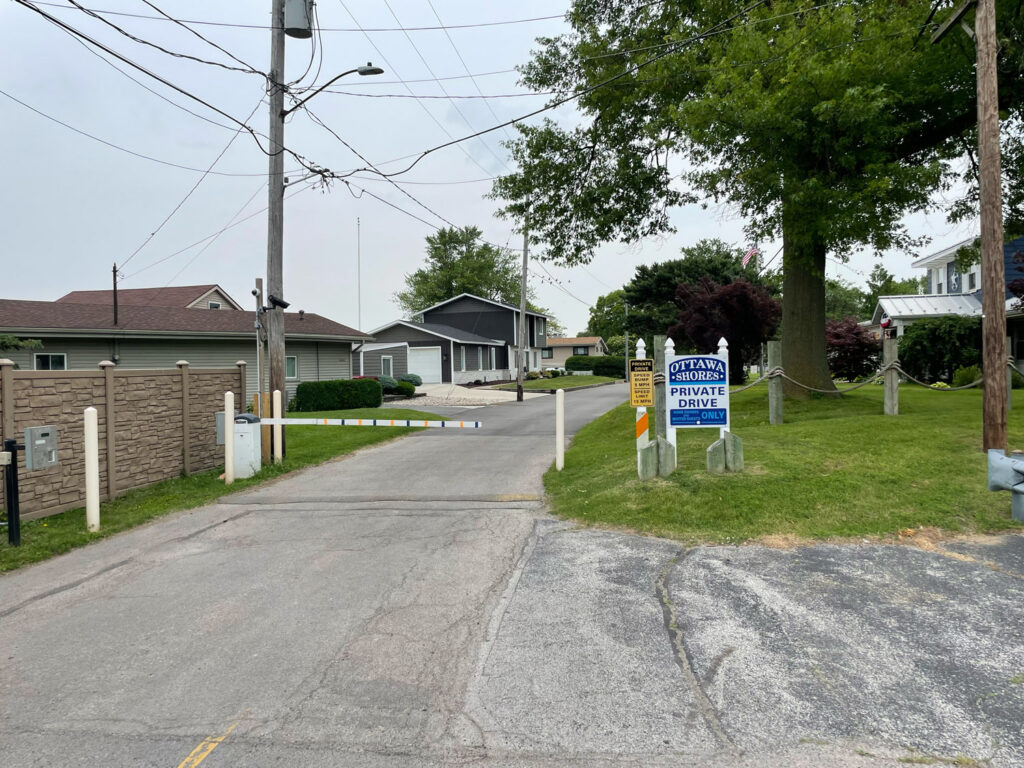 ottawa shores private drive