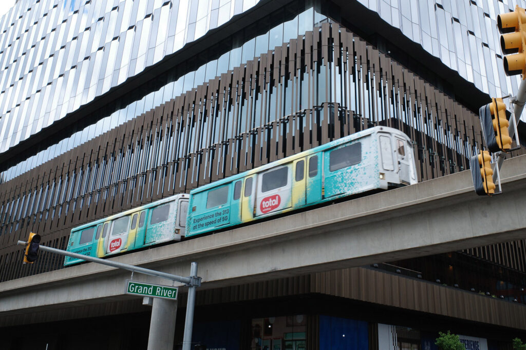 detroit people mover