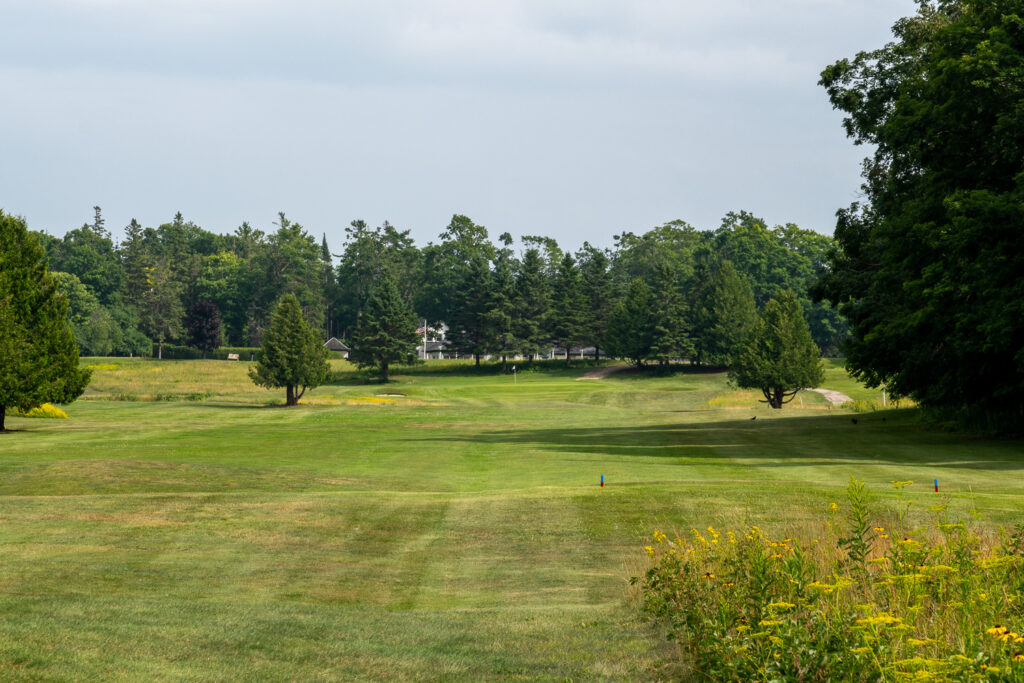 golfing with hickory clubs at wawashkamo