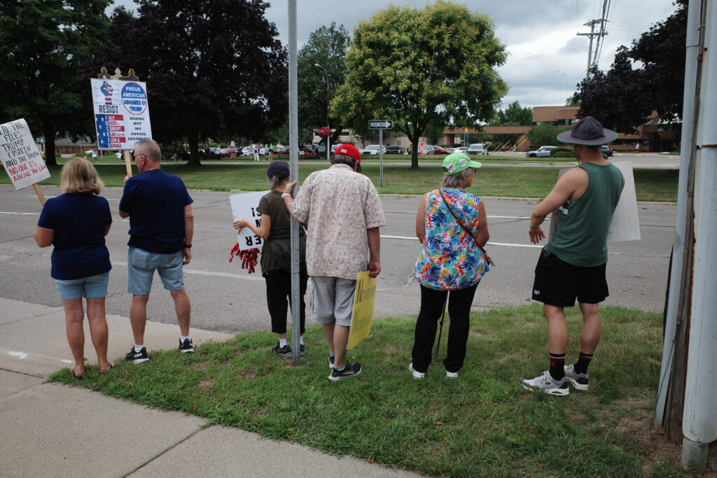 boomer protestors
