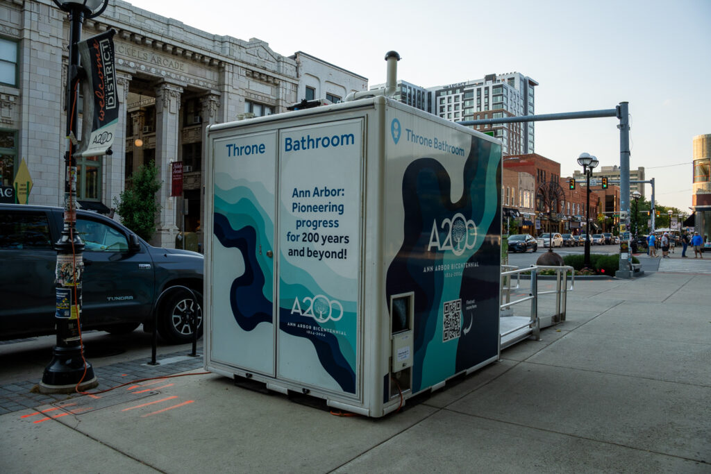 throne bathroom