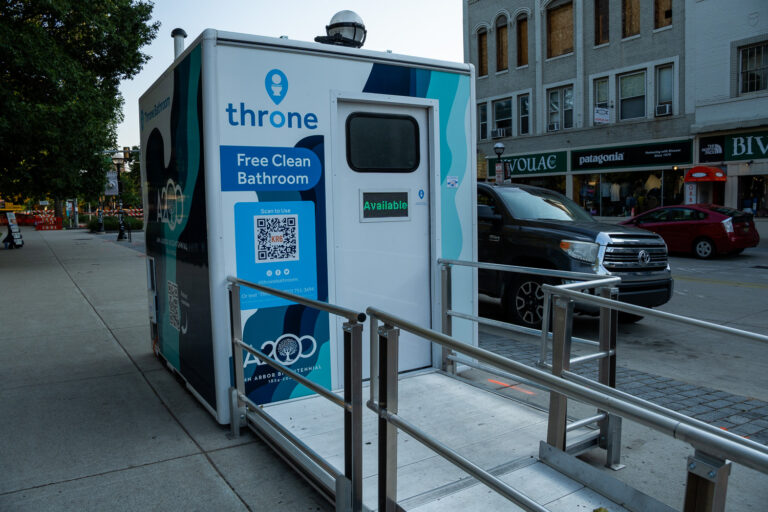 throne bathroom
