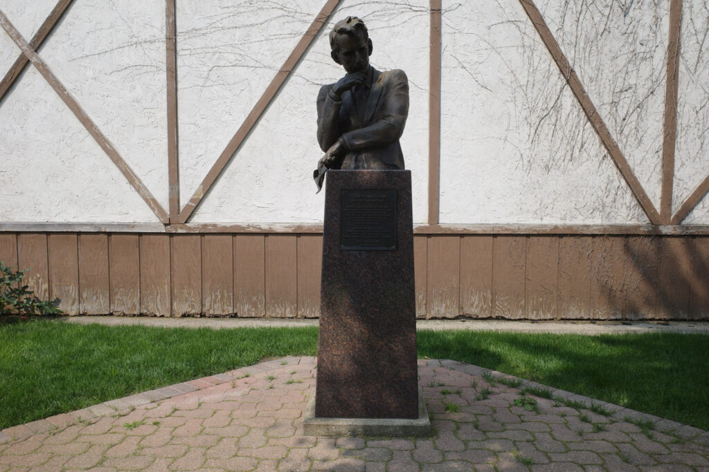 claude shannon park and exhibit