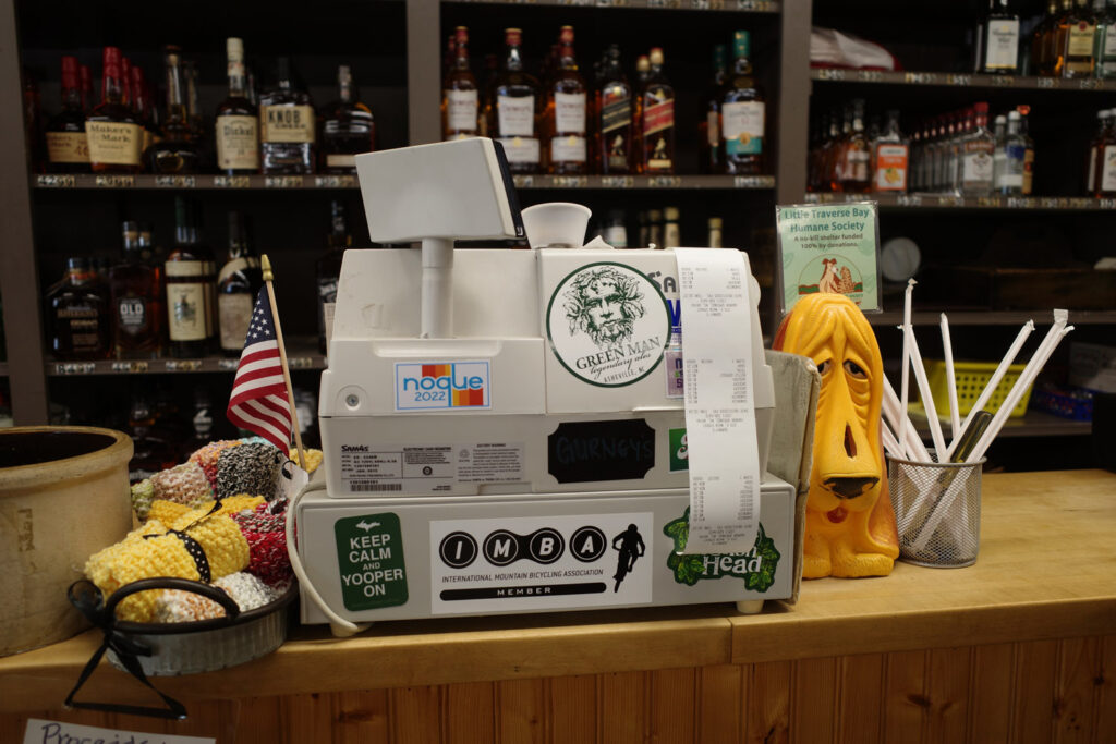 gurney's bottle shop and sandwiches