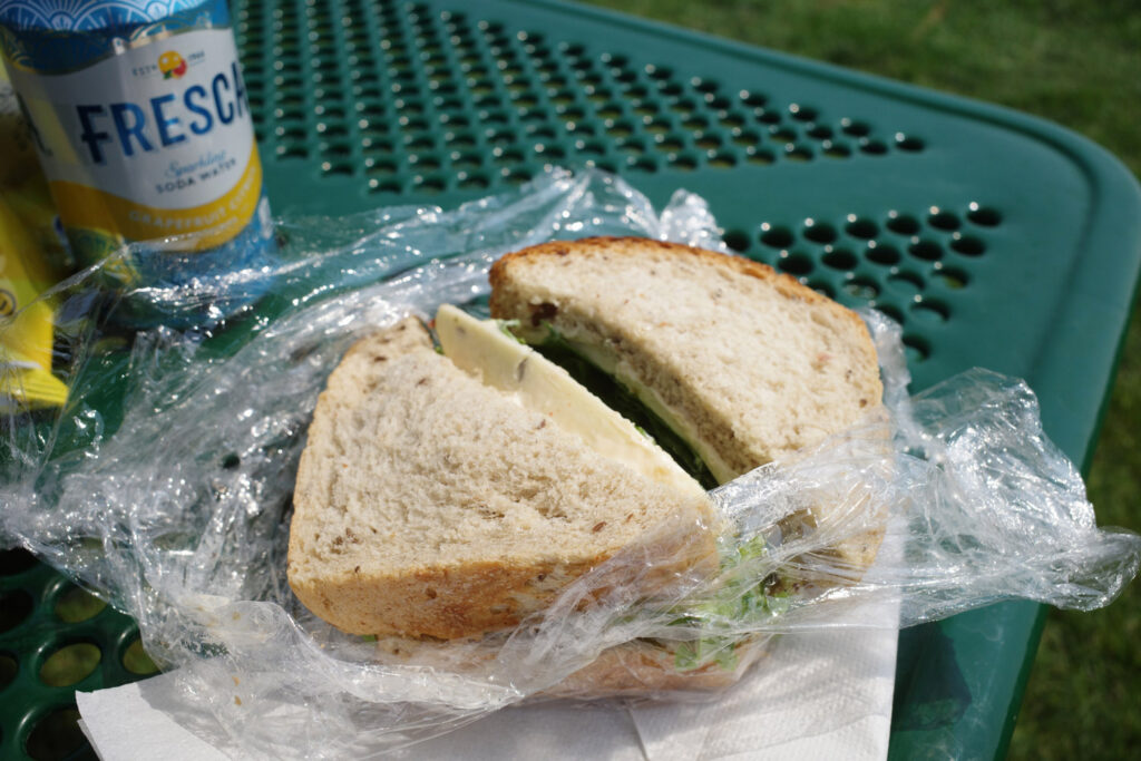gurney's bottle shop and sandwiches