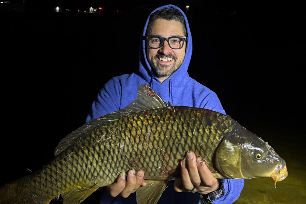 bow fishing carp
