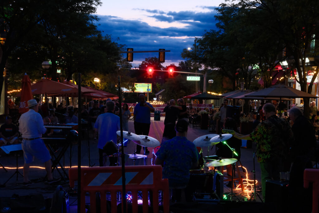 ann arbor nightlife and restaurants