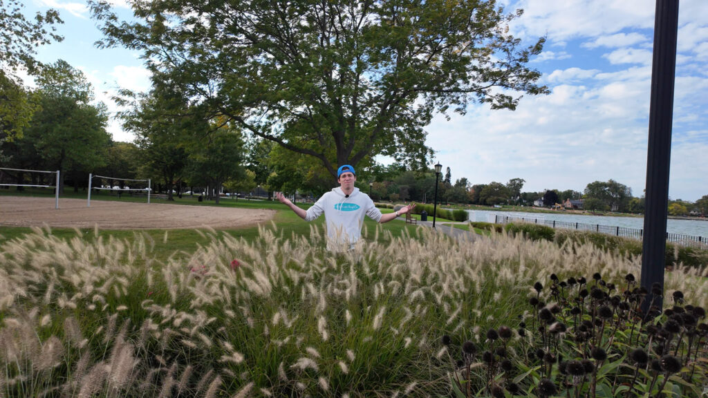 grosse pointe private parks