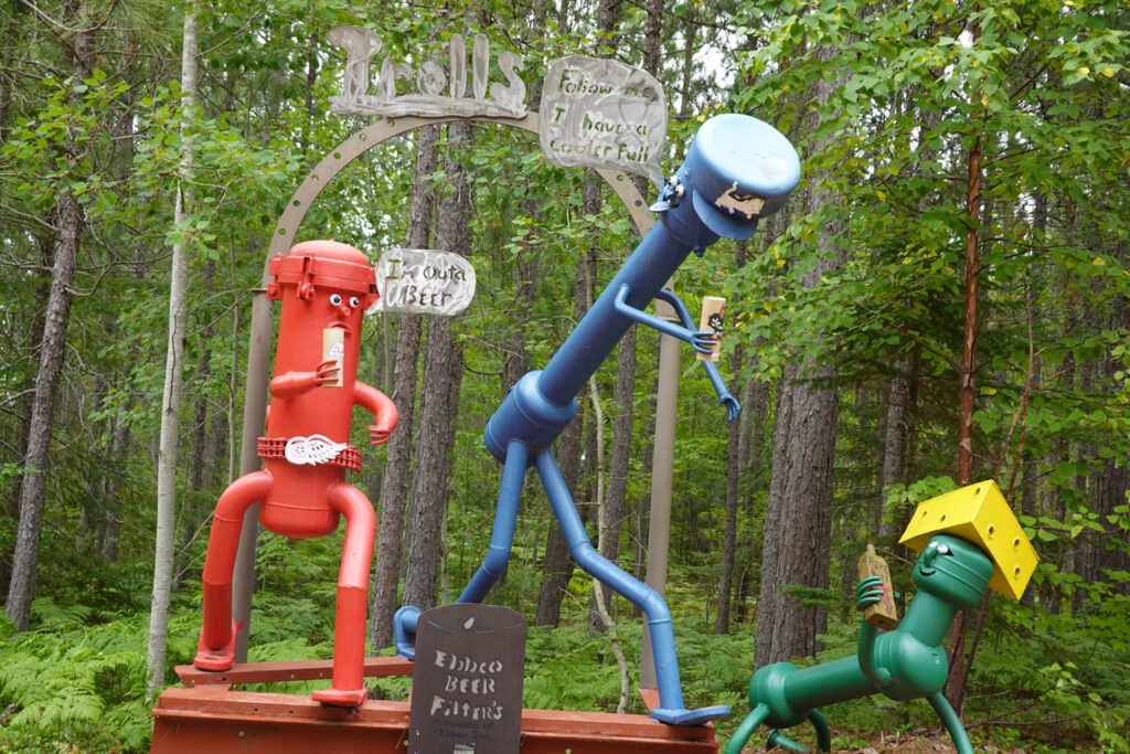 lakenenland sculpture park