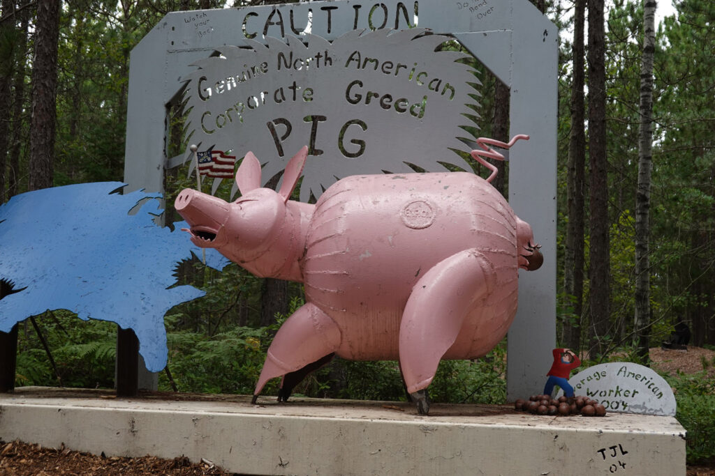 lakenenland sculpture park