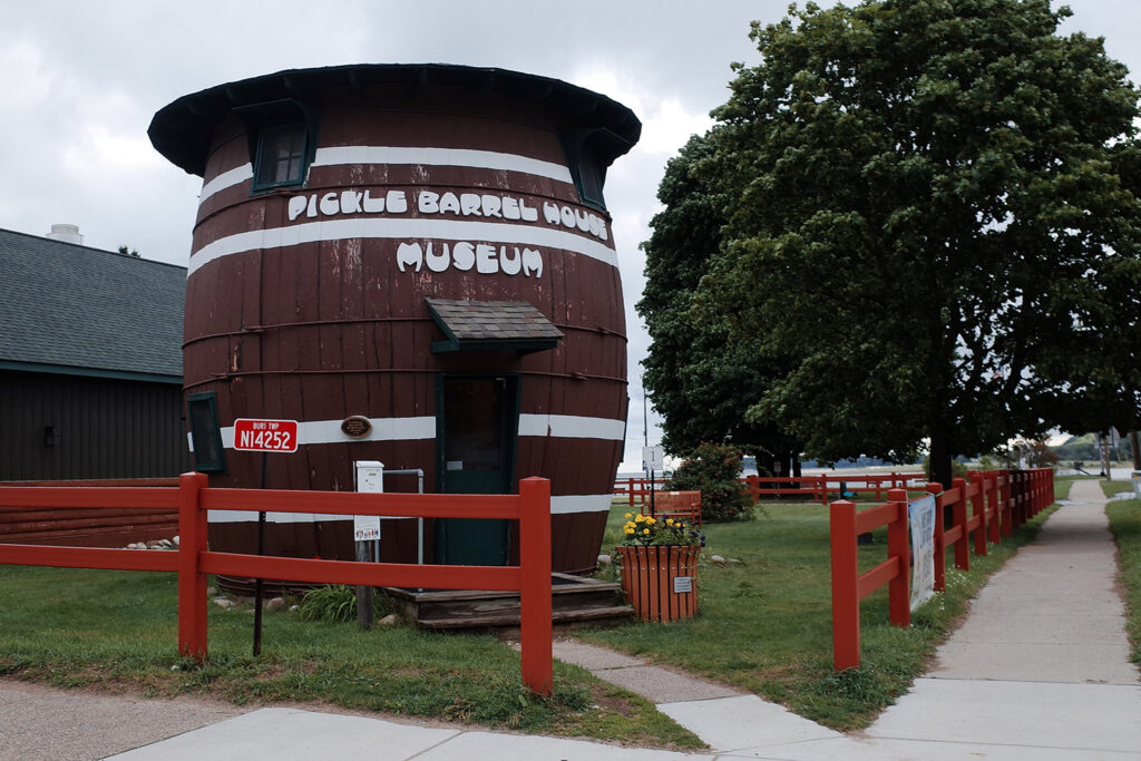 picklebarrel house