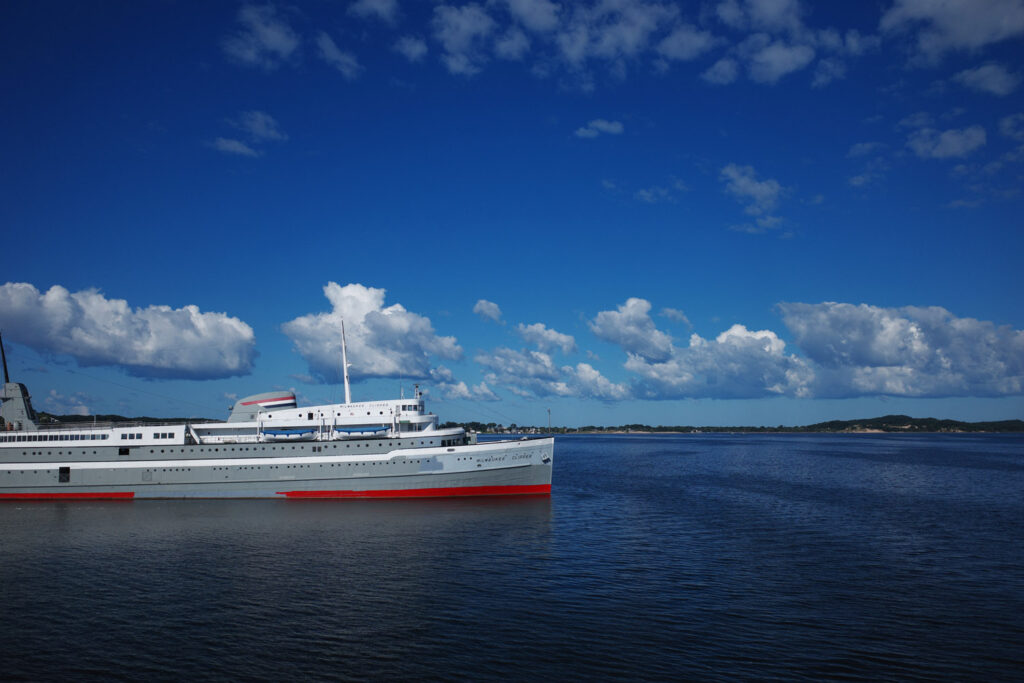 michigan clipper ferry