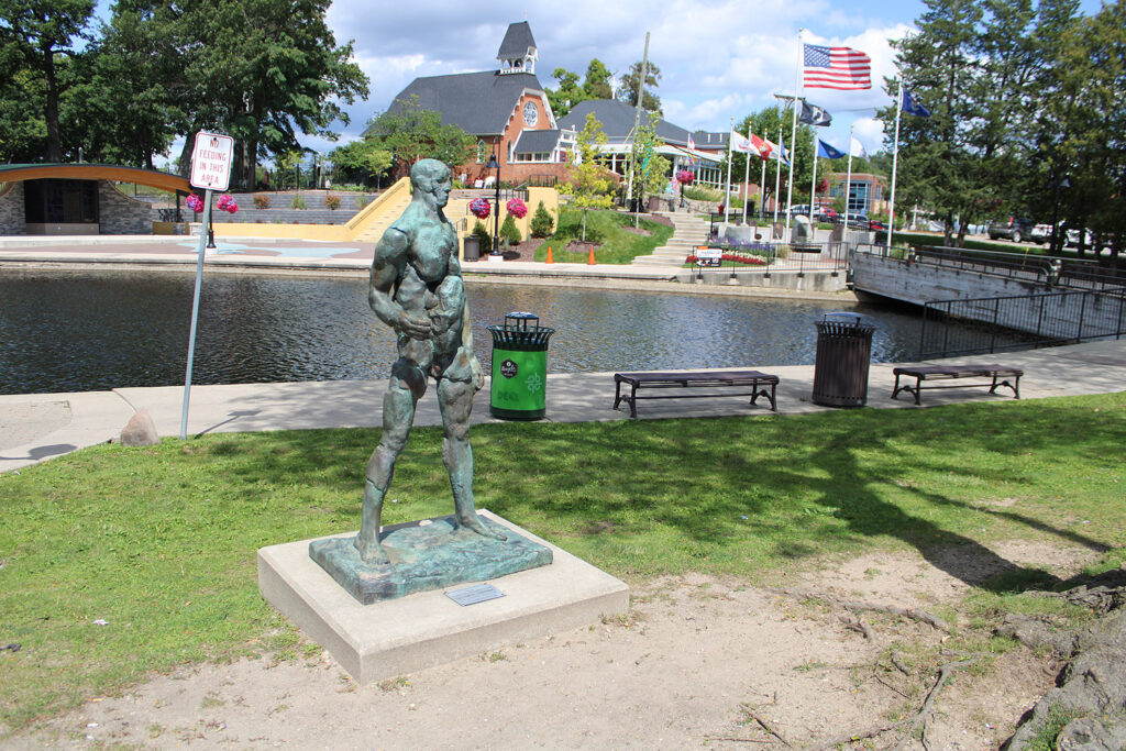 brighton statue