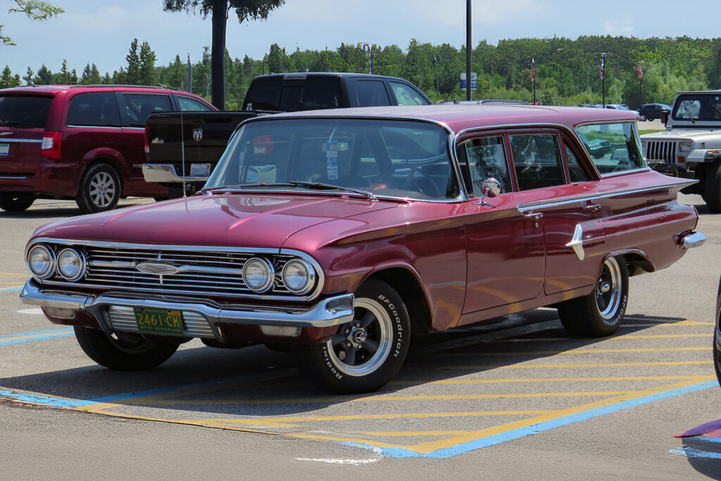 station wagon