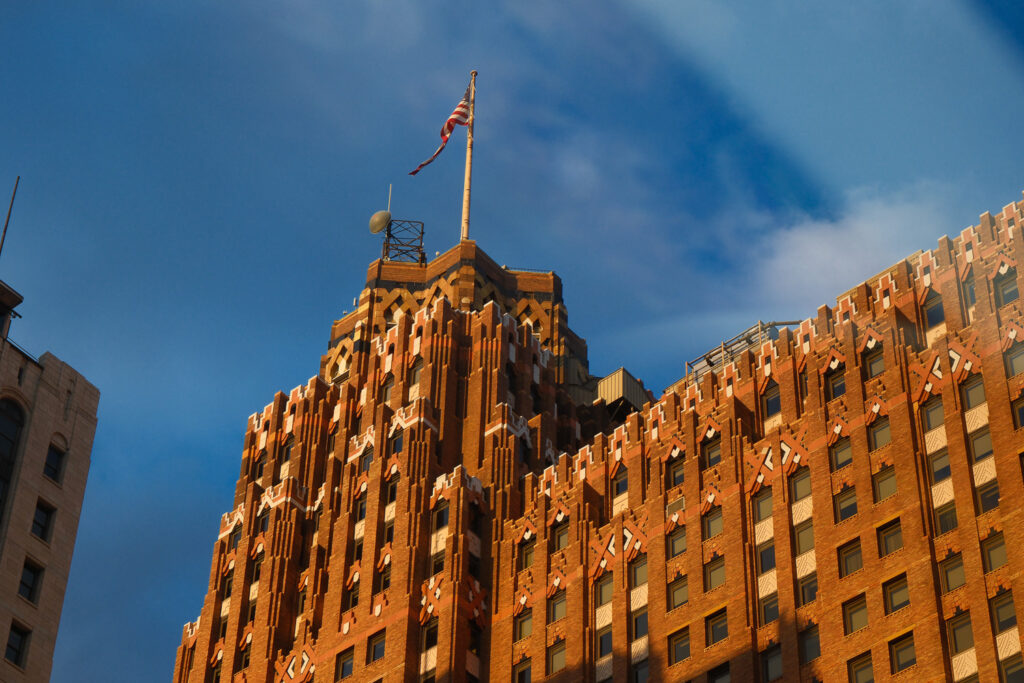 detroit people mover