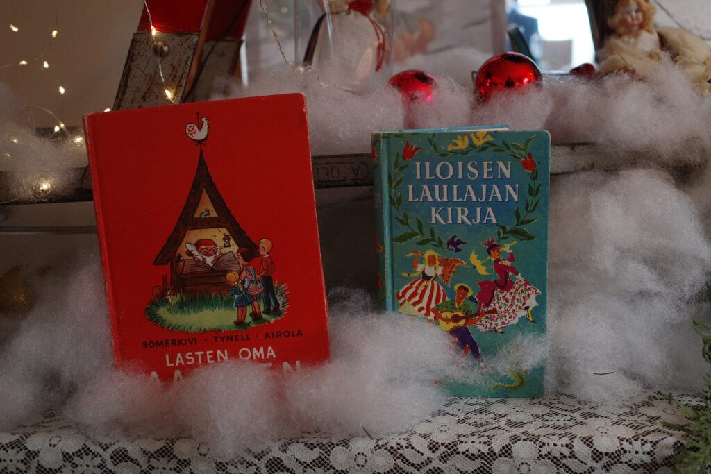 finnish bottle house