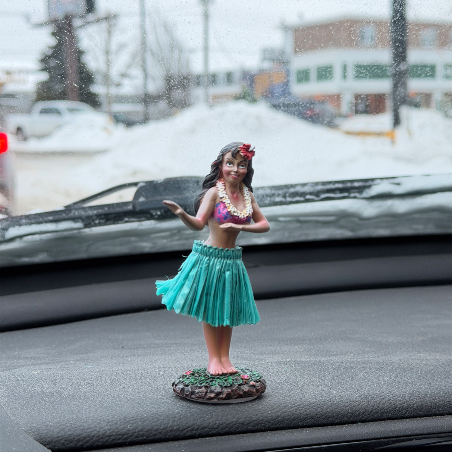 Dashboard Hula Girl